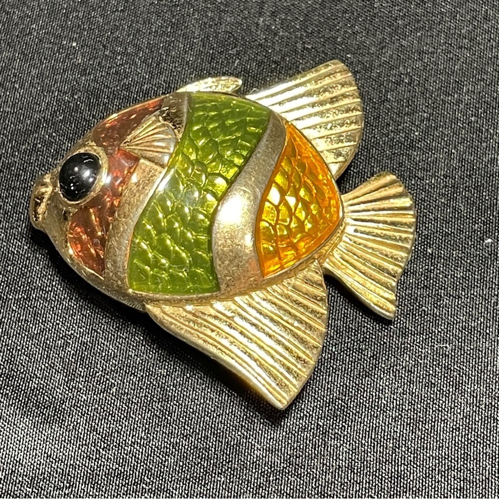 Estée Lauder Fish solid perfume compact - image 3